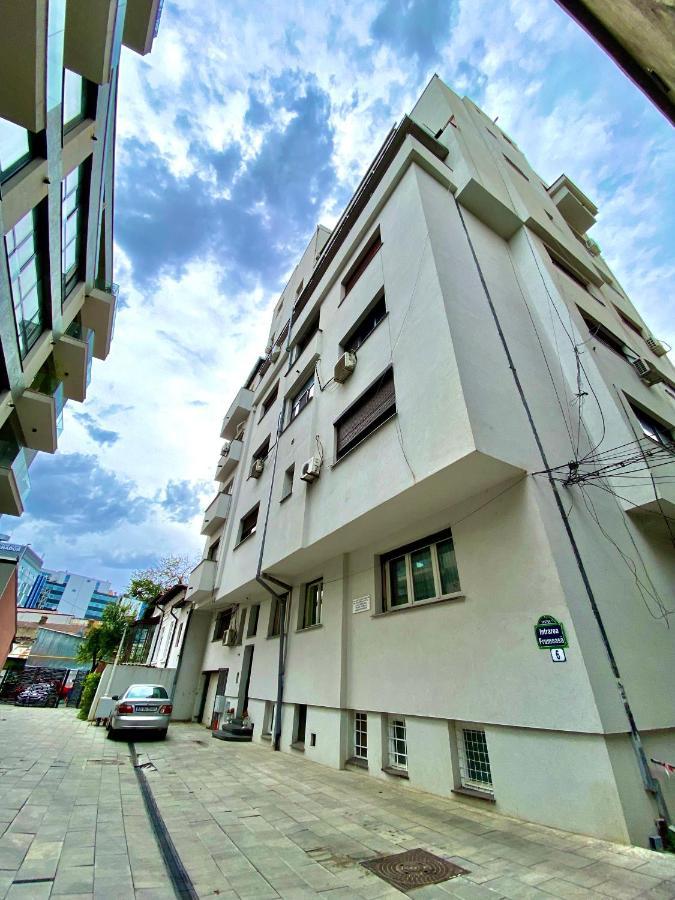 Downtown Victoria Apartments By Citybookings บูคาเรสต์ ภายนอก รูปภาพ
